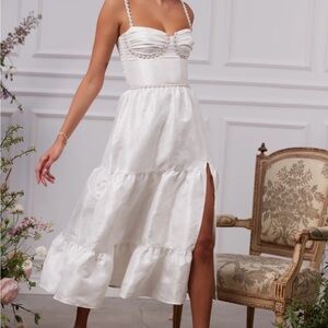 V Chapman Lorenza Ivory size 6 Dress